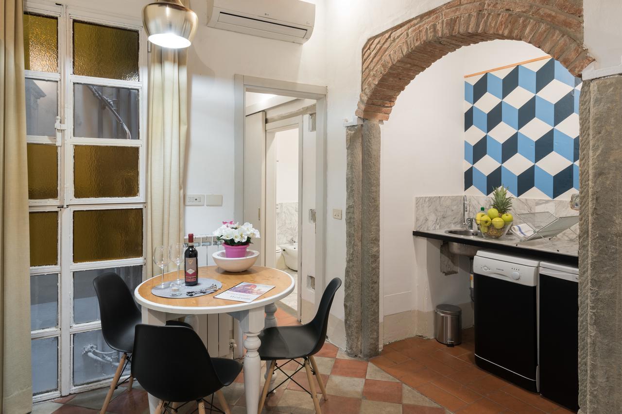 F7 - Santa Croce One Bedroom Flat For 2 Or 3 Guests Флоренция Экстерьер фото