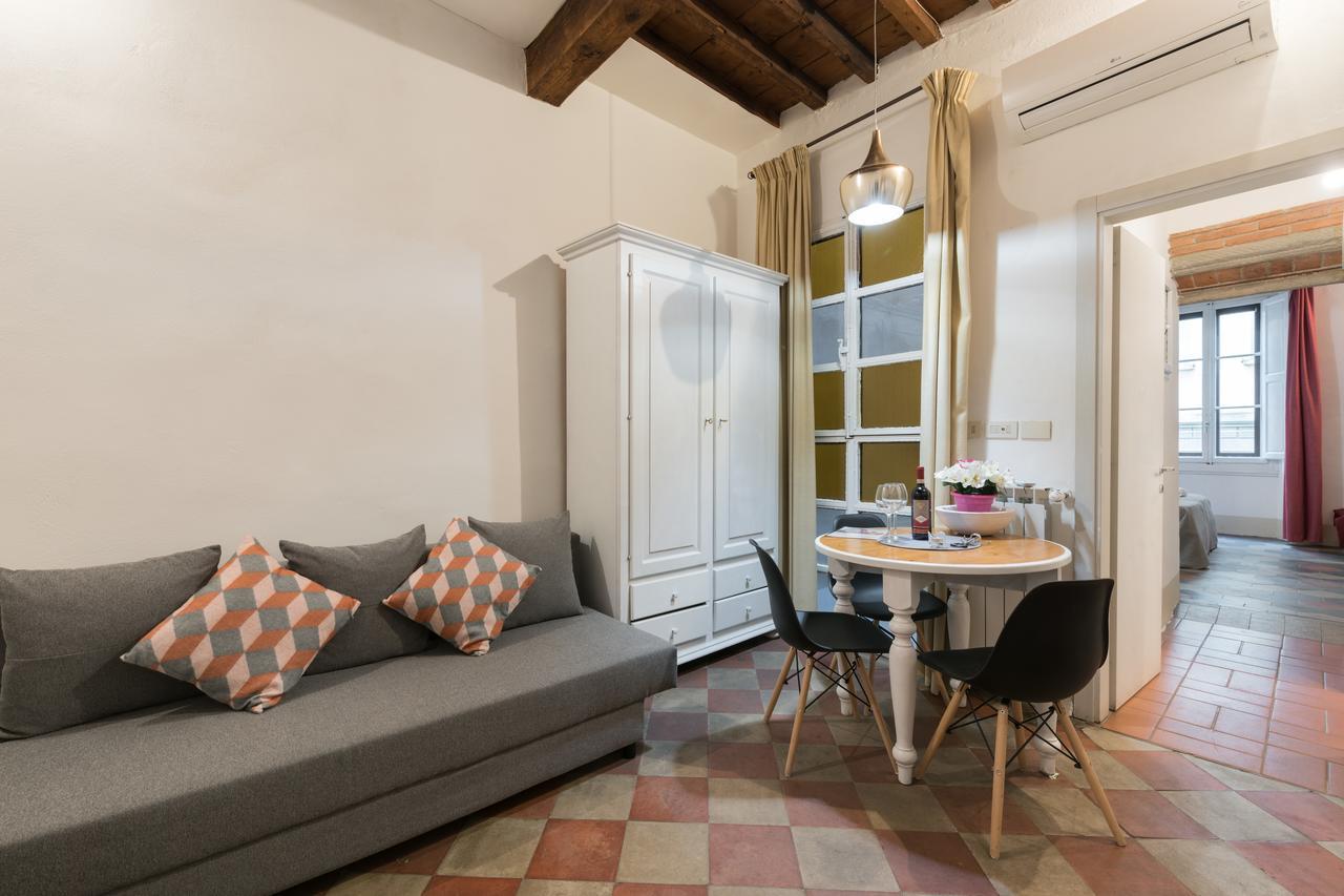 F7 - Santa Croce One Bedroom Flat For 2 Or 3 Guests Флоренция Экстерьер фото